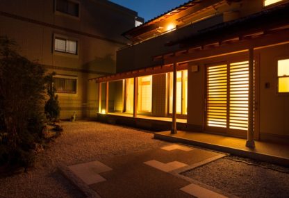 無垢と自然素材で造った日本建築の真髄に酔う